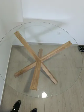 Mesa Redonda Cristal Templado y Madera Roble