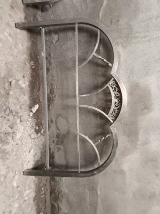 Cabeceros antiguos metal plateado