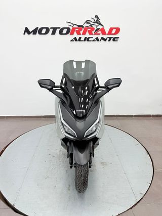 Honda Forza 125