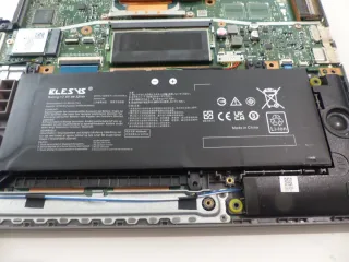 Portátil Asus Vivobook X515J