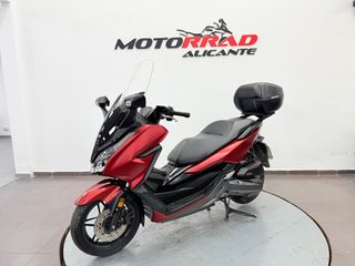 Honda Forza 125