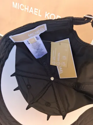 Gorra Michael Kors Negra