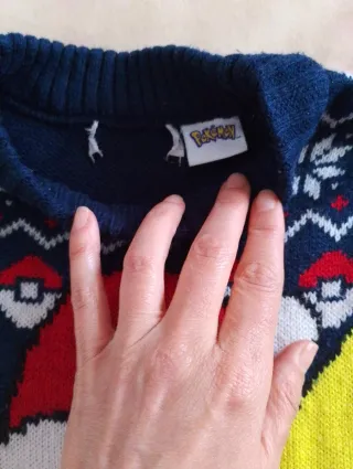 Jersey Navideño Pikachu Talla 8/10