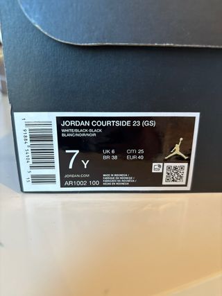 Zapatillas Nike Jordan Courtside 23. Talla 7Y