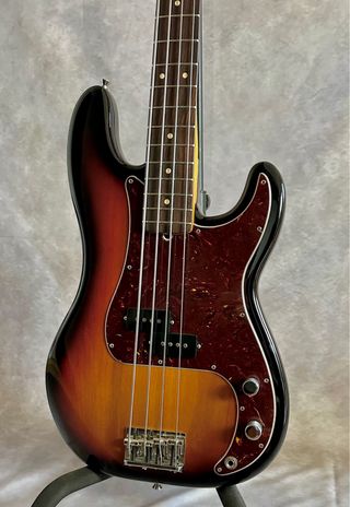 Fender Precision American Pro II Bajo