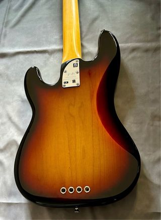 Fender Precision American Pro II Bajo
