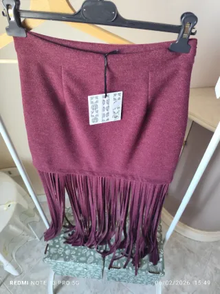 Gonna bordeaux con frange taglia S/M