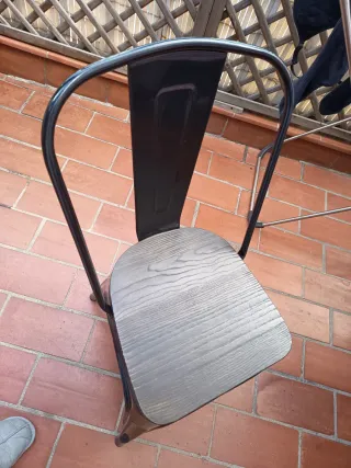 4 Sillas de comedor metal y madera