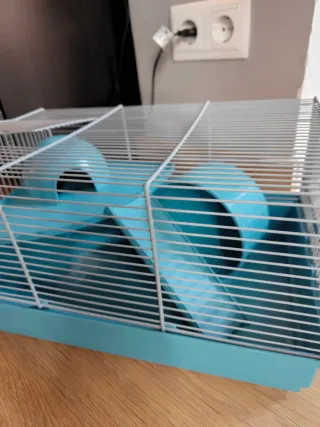 Jaula para Hámster Azul con casa y rueda incluida