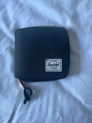 Cartera Herschel Negra Cremallera