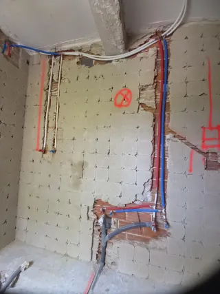 Solador y alicatador, reformas,