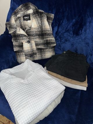 Mystery Box: Donna Taglia L – "Smart Casual