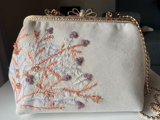 Bolsa artesanal (100% feito à mão)