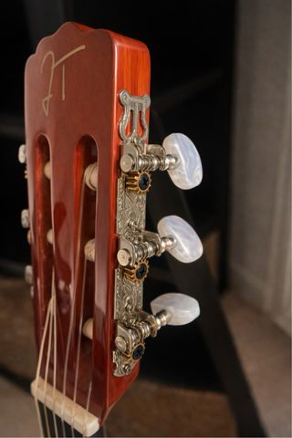 Guitarra Clásica OQAN by José Torres – NUEVA