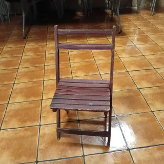 30 Sillas Plegables Madera Marrón/Rojo