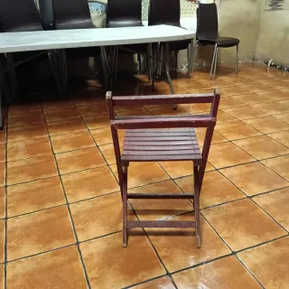 30 Sillas Plegables Madera Marrón/Rojo