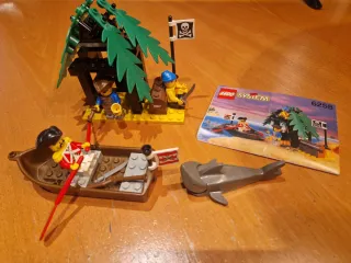 Lego 6285 Piratas Barco y Cabaña
