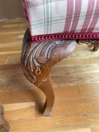 Sillas antiguas tapizadas