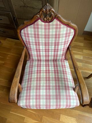 Sillas antiguas tapizadas