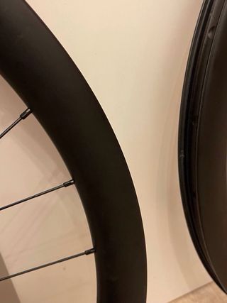 Ruedas carbono BMC CRD 400, gravel/road, dt swiss