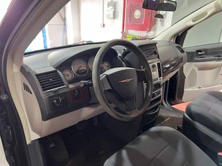 Chrysler Grand Voyager 2.8 CRD 2010