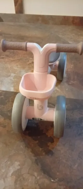 Moto de bebé niña 4 ruedas