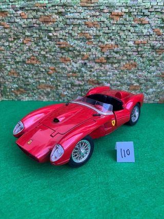 Ferrari 250 Testa Rossa 1957 – Bburago – 1:18