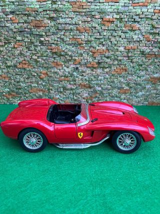 Ferrari 250 Testa Rossa 1957 – Bburago – 1:18