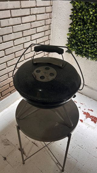 Parrilla Weber Carbón con Tapa smokey joe