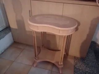 Comò / consolle in stile classico