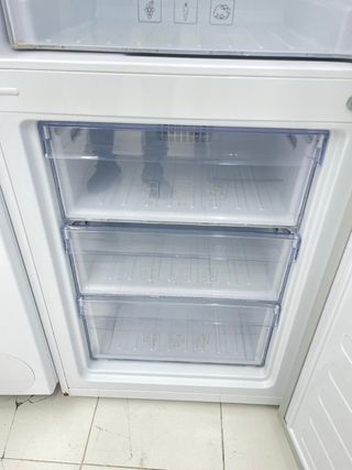 Nevera y Lavadora Blanca