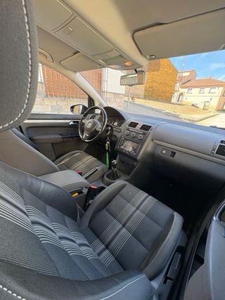 Volkswagen Touran 2013