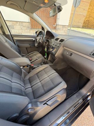 Volkswagen Touran 2013