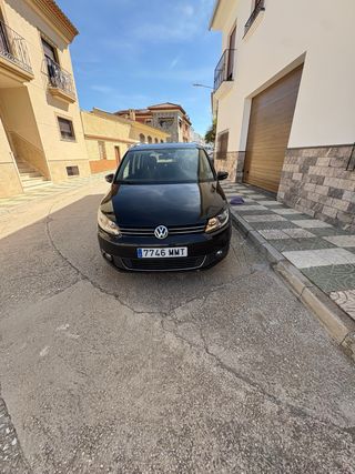 Volkswagen Touran 2013