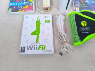 Nintendo Wii + Juegos y Accesorios.