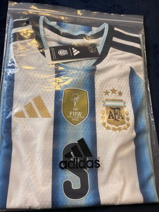 Camiseta Adidas Argentina versión jugador