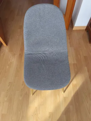 Juego de 4 sillas modelo JONSTRUP