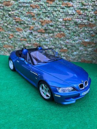 BMW M Roadster (1996) – Burago – Escala 1:18