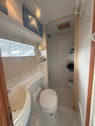 Autocaravana garaje grande/moncayo/perfilada