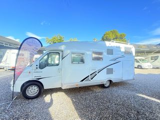 Autocaravana garaje grande/moncayo/perfilada