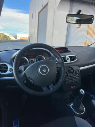 Renault Clio 2012 1.5 dci