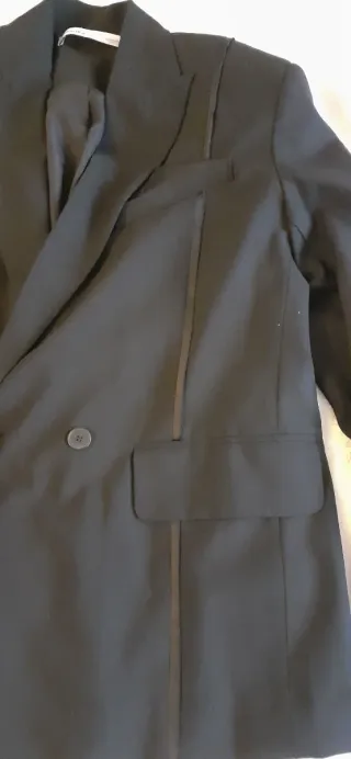 Americana Bershka oversize negra a estrenar