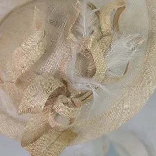 Tocado Fiesta Beige/