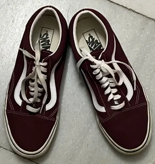 Deportivas Vans granate y blanco