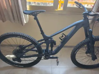 Bicicleta de montaña Cube stereo one77  Pro 29