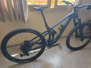 Bicicleta de montaña Cube stereo one77  Pro 29