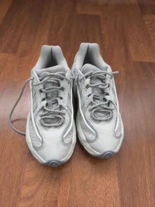 Adidas Oznova W Mujer Gris Blanco