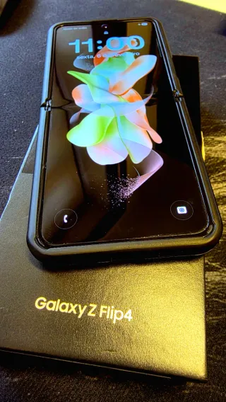 Samsung Galaxy Z Flip4
