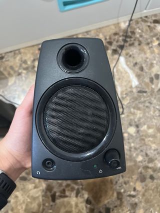Altavoces Logitech PC Negros