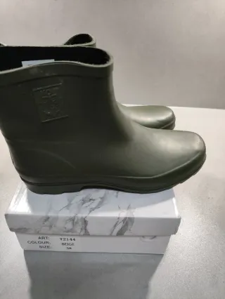 Botines de agua Woman'secret verdes